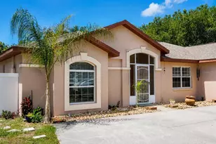 11130 Fountain Lake Blvd, Leesburg, FL 34788 - Photo 3