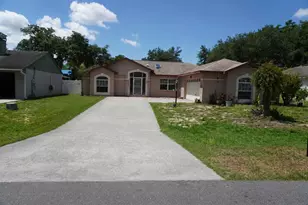 11130 Fountain Lake Blvd, Leesburg, FL 34788 - Photo 5