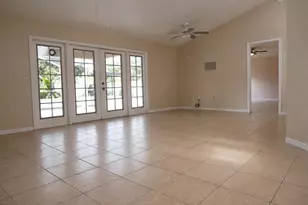 11130 Fountain Lake Blvd, Leesburg, FL 34788 - Photo 7