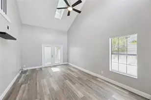 215 Arbor Cir, Sanford, FL 32773 - Photo 7
