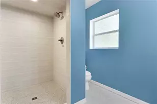2418 E Jersey Ave, Orlando, FL 32806 - Photo 19