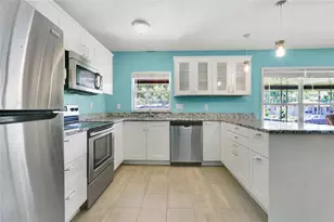 2418 E Jersey Ave, Orlando, FL 32806 - Photo 9