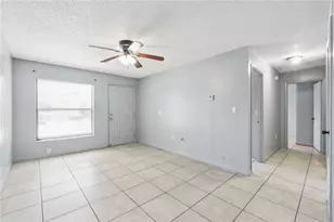 25 Lake Villa Way, Kissimmee, FL 34743 - Photo 5