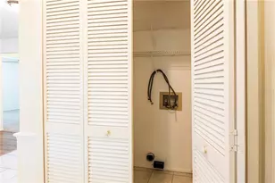 1002 Gammage Point, Oviedo, FL 32765 - Photo 17