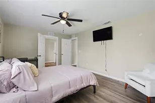 102 Shore Dr E, Oldsmar, FL 34677 - Photo 21
