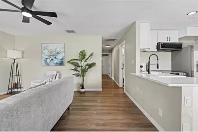 102 Shore Drive E, Oldsmar, FL 34677 - Photo 11