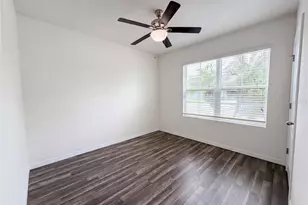 16415 Treasure Point Dr, Wimauma, FL 33598 - Photo 11