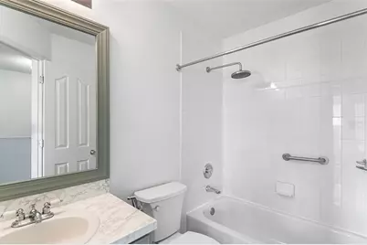 10112 Farmingdale Place, Tampa, FL 33624 - Photo 11