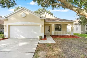 3215 Summer Cruise Dr, Valrico, FL 33594 - Photo 1