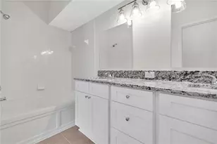 3215 Summer Cruise Dr, Valrico, FL 33594 - Photo 17