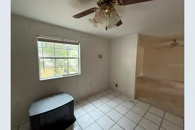 27416 Walnut Avenue, Okahumpka, FL 34762 - Photo 17