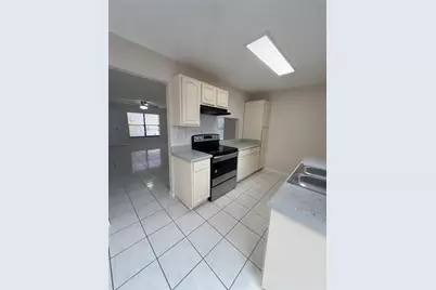 1625 Long Ridge Court #271, Orlando, FL 32807 - Photo 5