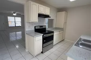 1625 Long Ridge Ct, Orlando, FL 32807 - Photo 5