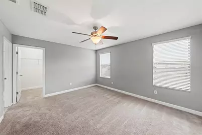 28500 Pleasant Bay Loop, Wesley Chapel, FL 33543 - Photo 9