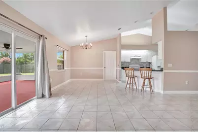 667 Jessanda Cir, Lakeland, FL 33813 - Photo 5