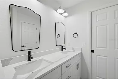 318 Eucalyptus Road, Lake Wales, FL 33898 - Photo 13