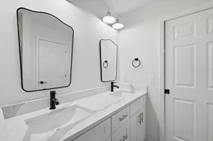318 Eucalyptus Rd, Lake Wales, FL 33898 - Photo 13