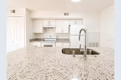 4702 Sutton Terrace #108, Orlando, FL 32811 - Photo 7