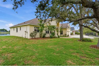 9009 Riverview Drive, Riverview, FL 33578 - Photo 3