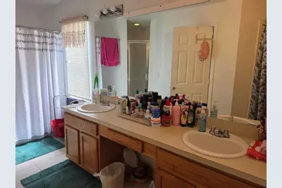 2261 Blue Sapphire Circle, Orlando, FL 32837 - Photo 15