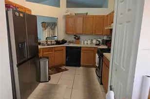 2261 Blue Sapphire Cir, Orlando, FL 32837 - Photo 7