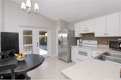 519 Beasley Court, Orlando, FL 32807 - Photo 5