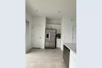 8768 Daybreak Street, Sarasota, FL 34241 - Photo 9