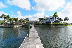 911 Signet Dr, Apollo Beach, FL 33572 - Photo 29