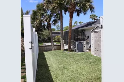 2 Colony Court, Palm Coast, FL 32137 - Photo 9