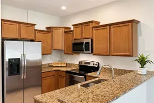 11155 Savannah Landing Cir, Orlando, FL 32832 - Photo 13