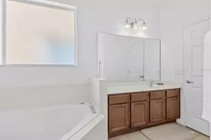 411 Cabello Dr, Davenport, FL 33837 - Photo 17