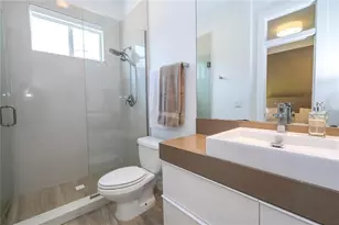 8727 Beckingham Pl, Orlando, FL 32836 - Photo 17