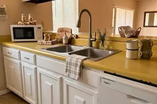 1412 Oak Pl, Apopka, FL 32712 - Photo 5