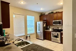 10378 Lake District Ln, Orlando, FL 32832 - Photo 11