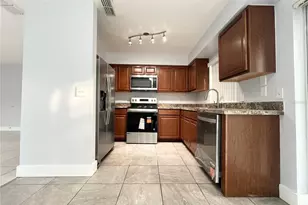 11340 Cardiff Dr, Orlando, FL 32837 - Photo 7