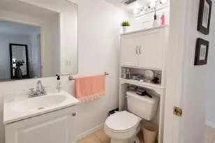 984 Derbyshire Dr, Kissimmee, FL 34758 - Photo 9