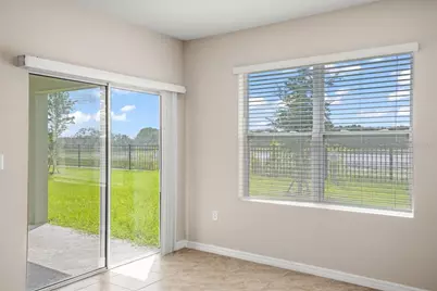 1112 Fox Path, Davenport, FL 33837 - Photo 11