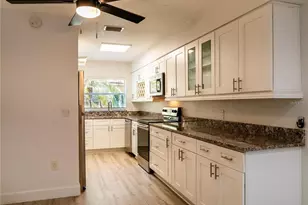 517 S Summerlin Ave, Orlando, FL 32801 - Photo 3
