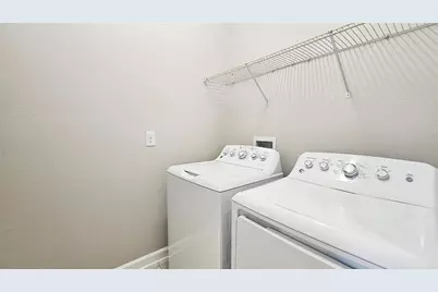 11048 Sweetgum Woods Drive, Orlando, FL 32832 - Photo 23