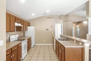 2255 Merry Rd, Tavares, FL 32778 - Photo 13