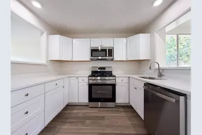 1516 2nd Avenue E, Bradenton, FL 34208 - Photo 9
