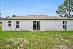 3403 Queen Palm Dr, Edgewater, FL 32141 - Photo 25