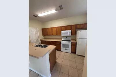 2417 Temple Grove Lane, Kissimmee, FL 34741 - Photo 3