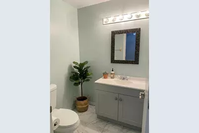 82 Lakepointe Circle #82, Kissimmee, FL 34743 - Photo 11