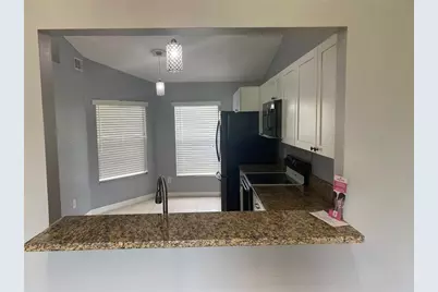 82 Lakepointe Circle #82, Kissimmee, FL 34743 - Photo 13