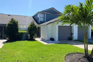 82 Lakepointe Cir, Kissimmee, FL 34743 - Photo 1