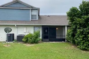 82 Lakepointe Cir, Kissimmee, FL 34743 - Photo 33