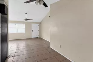 7036 Ashwood Dr, Port Richey, FL 34668 - Photo 17