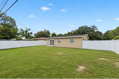 131 Emerald Lane, Largo, FL 33771 - Photo 27