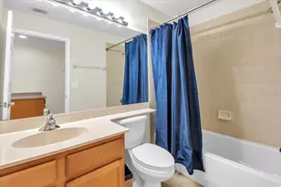 4336 Spinnaker Cove Ln, Tampa, FL 33615 - Photo 37